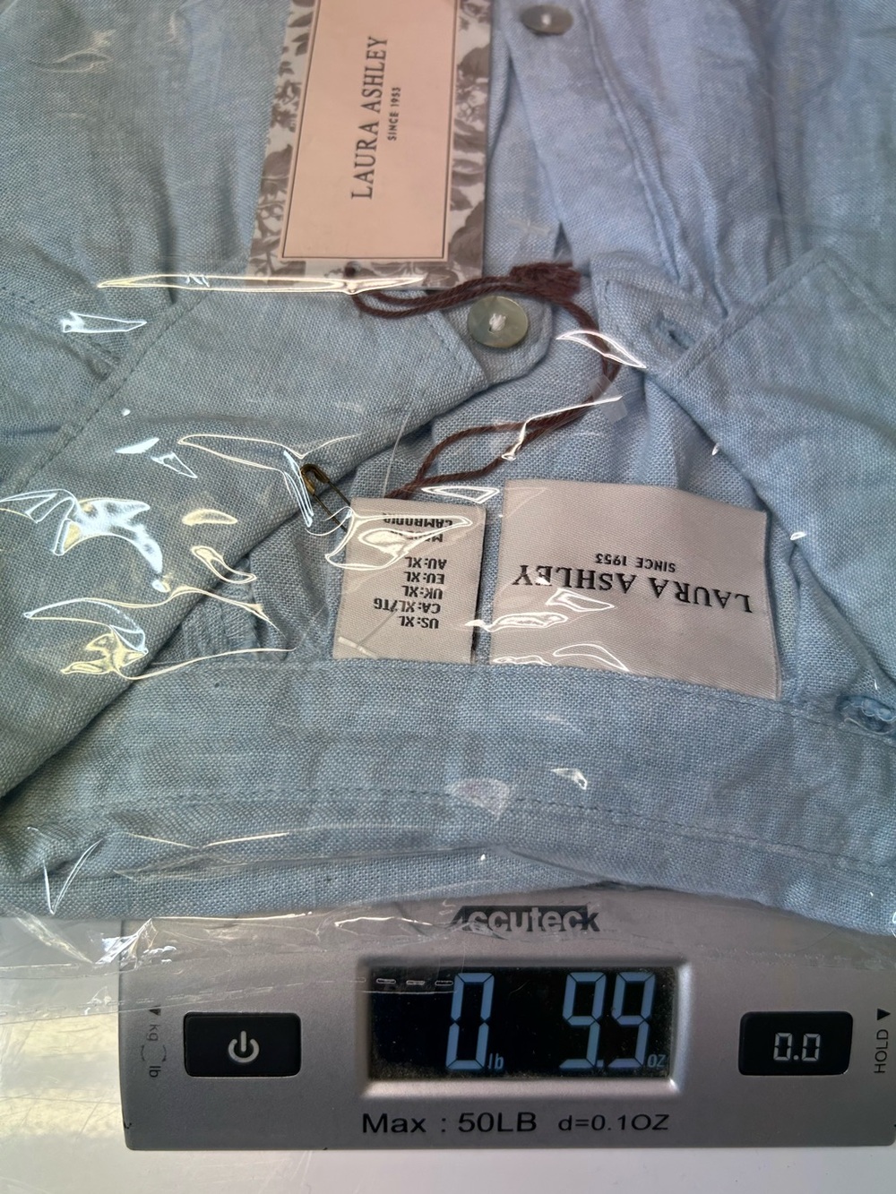 Laura Ashley Women’s Long Sleeve Button-Down Shirt Linen Blend Casual Lt Blue XL - Picture 10 of 10